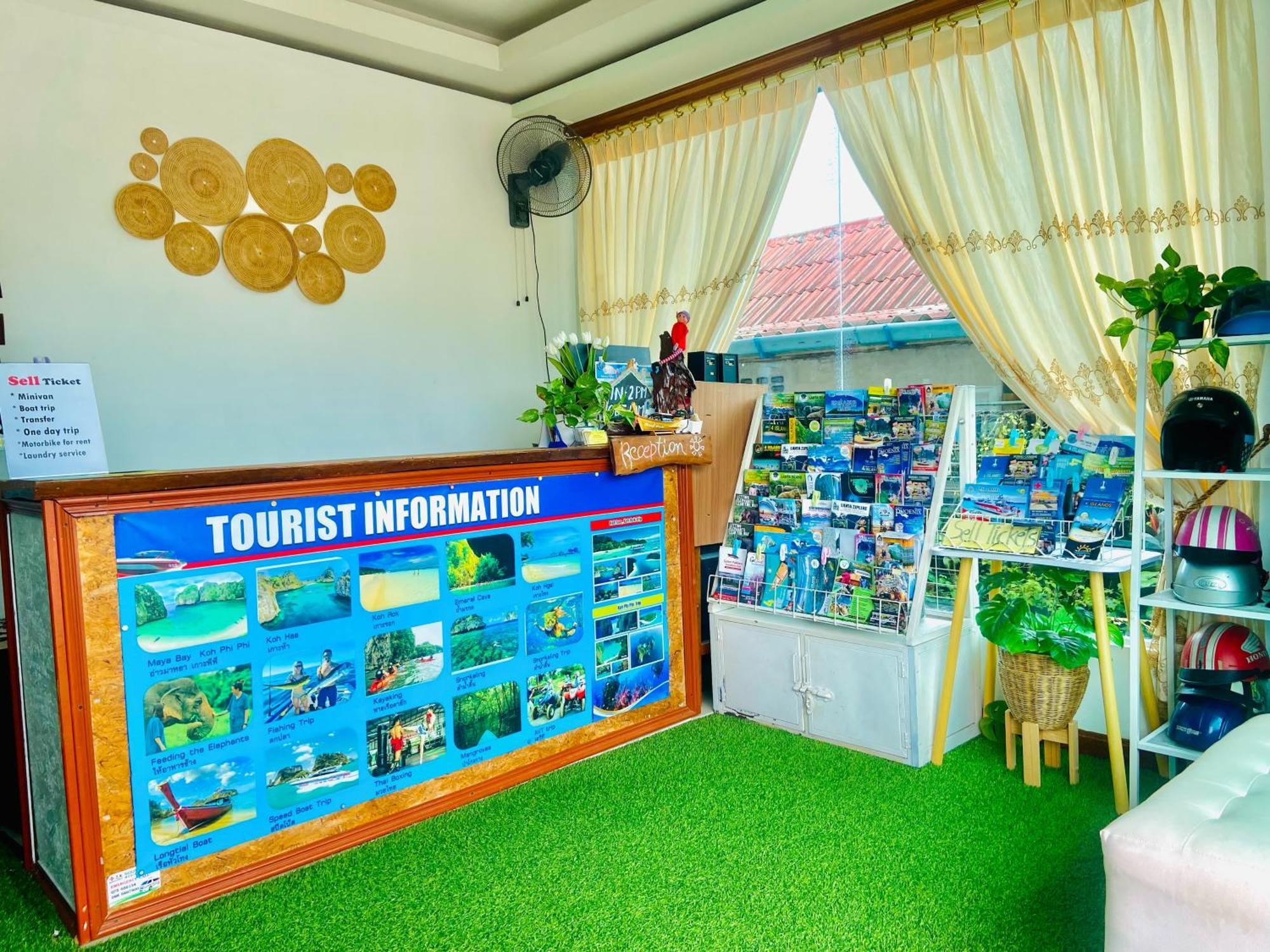 แกรนด์ เฮ้าส์ Hotel เกาะลันตา ภายนอก รูปภาพ
