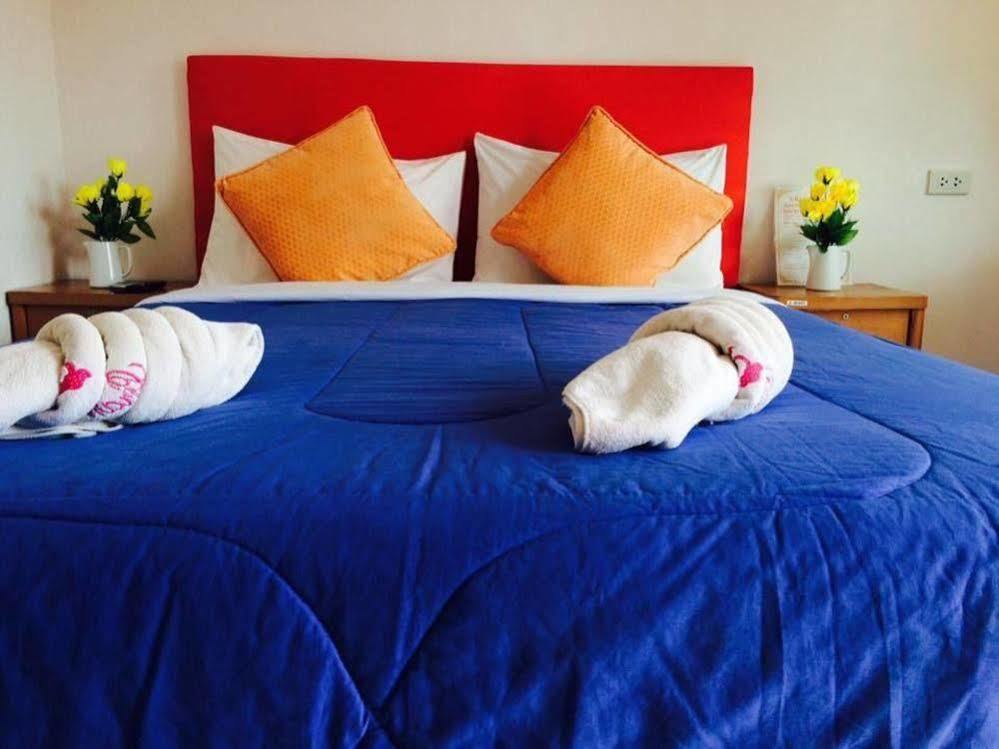แกรนด์ เฮ้าส์ Hotel เกาะลันตา ภายนอก รูปภาพ