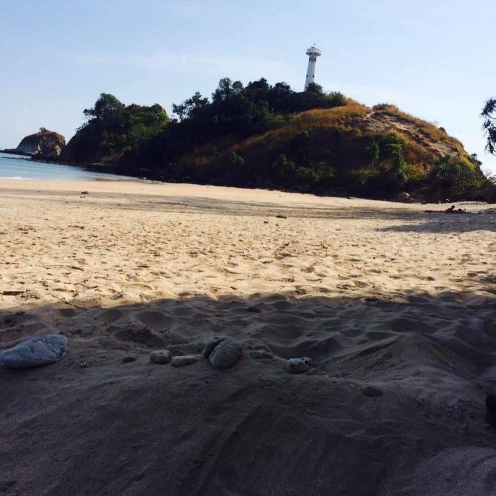 แกรนด์ เฮ้าส์ Hotel เกาะลันตา ภายนอก รูปภาพ